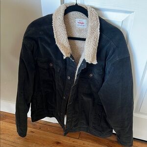 Wrangler Men's Black Sherpa-Lined Jacket
